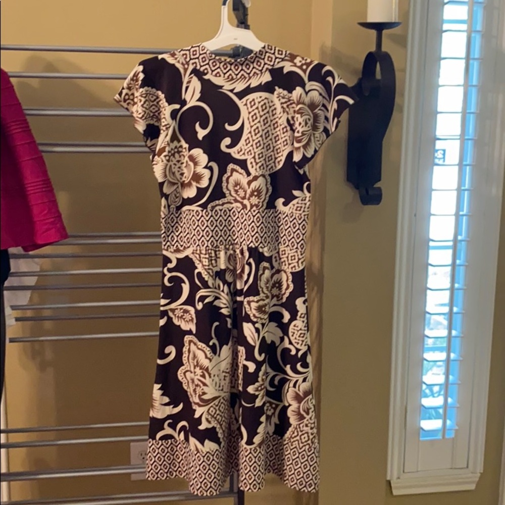 Dress - Picture 4 of 4
